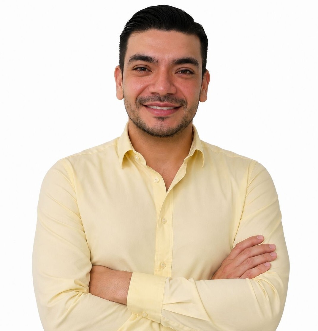César Loza